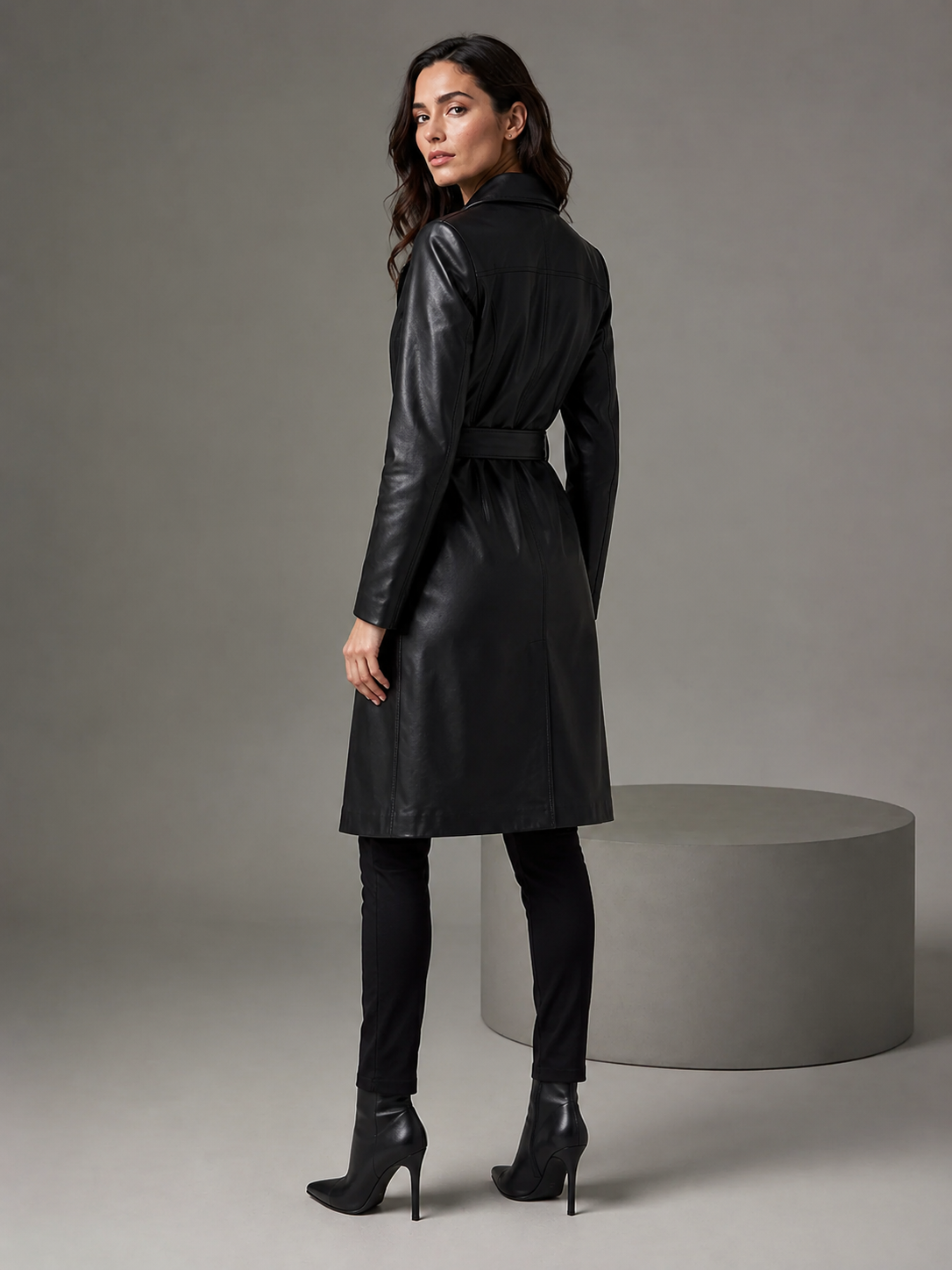 Winslet Classic Leather Overcoat - Image 4